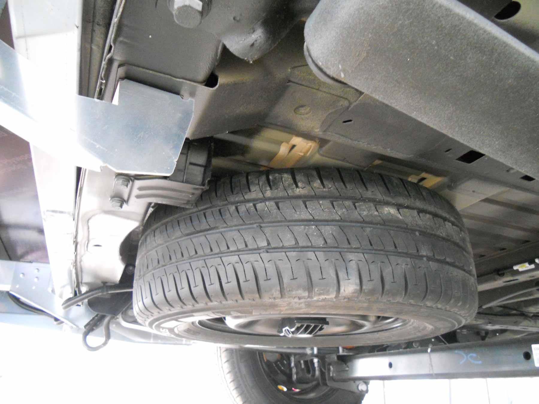 Rear Door Spare Wheel Carrier Renault Master